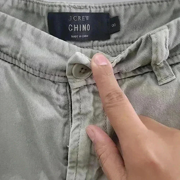 J Crew Chino Pants Womens 8 Light Green Pants Faded Wash Flat Front 100% Cotton - Picture 2 of 4